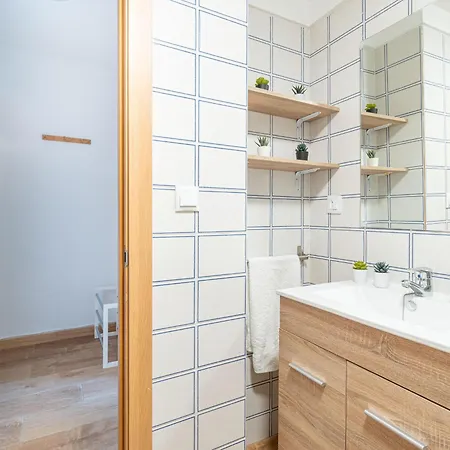 Con Parking Y Vistas Al Canal - Hisp-288-64 Apartment *