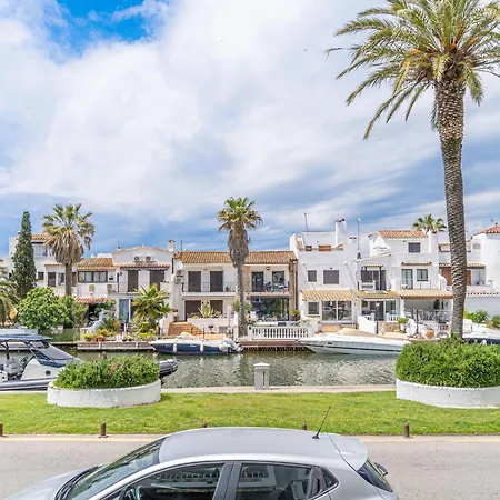 Con Parking Y Vistas Al Canal - Hisp-288-64 Apartment